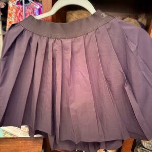 Champion black  Pleated Skort size med like NEW only worn once